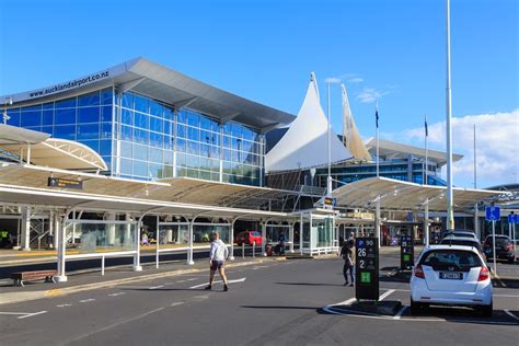 Live Stream from Auckland International Airport, New Zealand